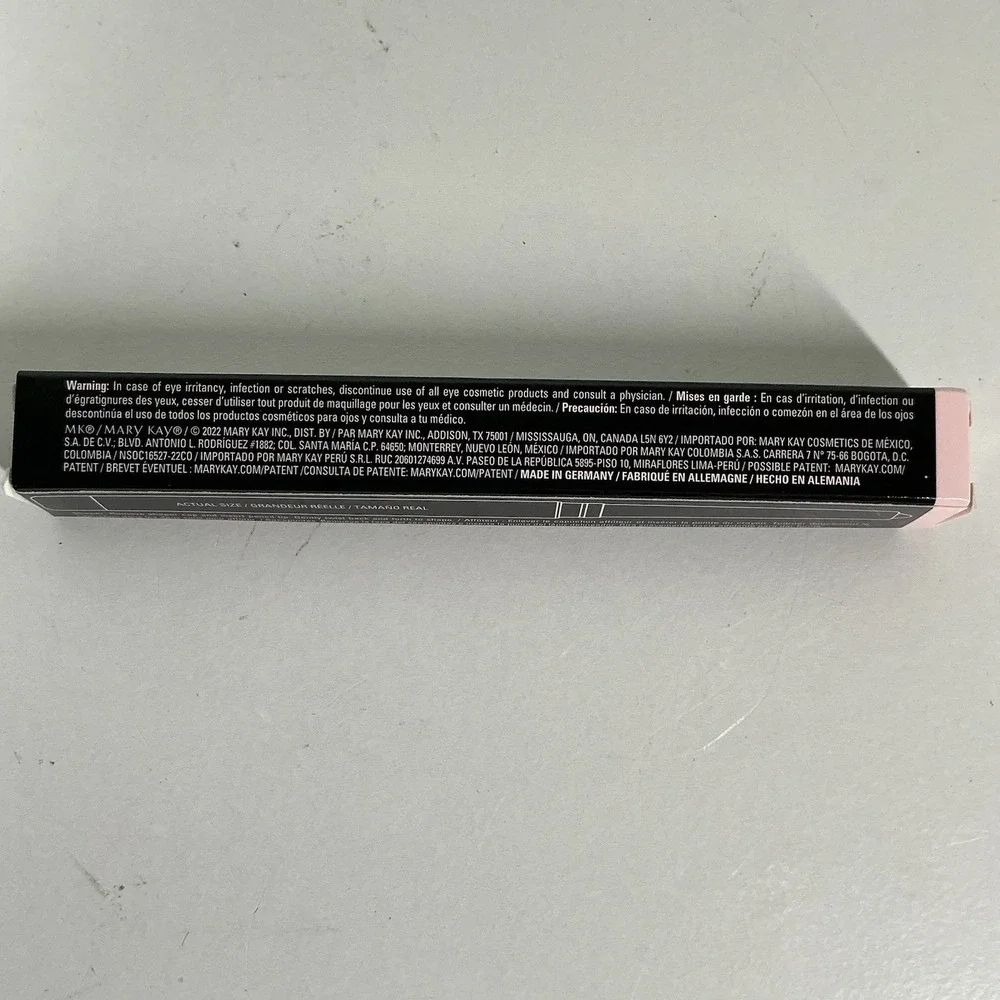 New In Box Mary Kay‎ Waterproof Eyeliner Black .01 oz ~ Full Size New